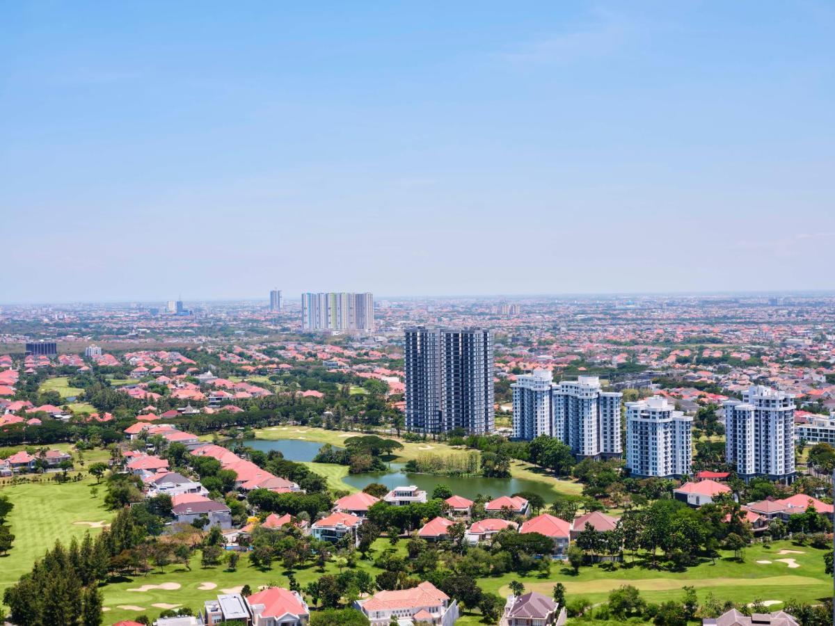 The Westin Surabaya Hotel Buitenkant foto
